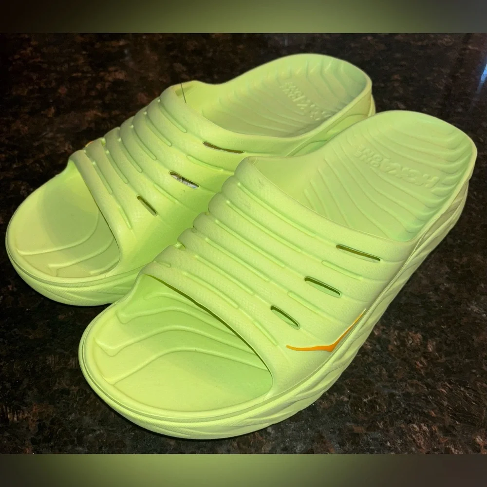 NWT Hoka Ora Recovery Orthopedic Slide Men’s Size 14 Butterfly/Radiant Yellow